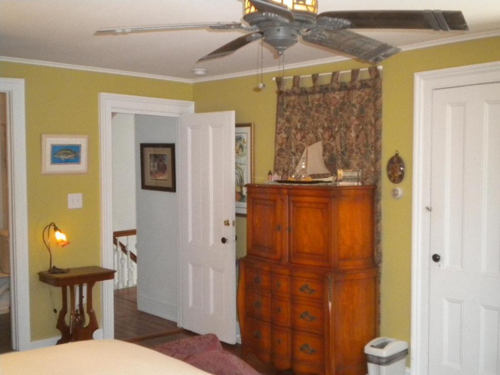 The Stirling House Waterfront Inn Greenport Camera foto