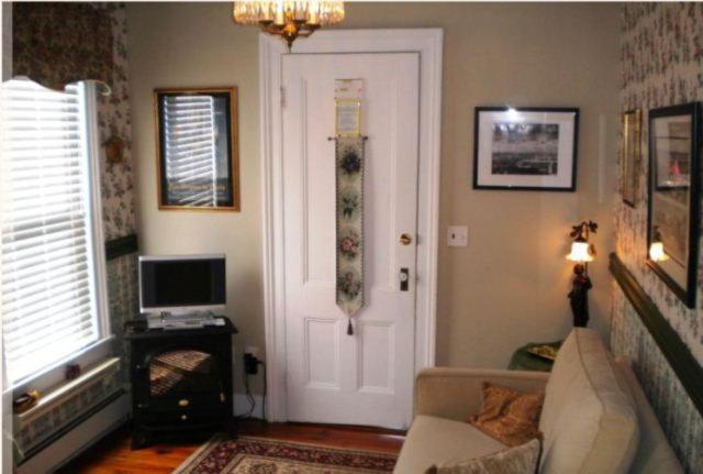 The Stirling House Waterfront Inn Greenport Esterno foto