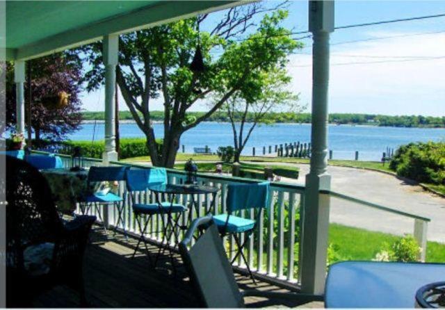 The Stirling House Waterfront Inn Greenport Esterno foto