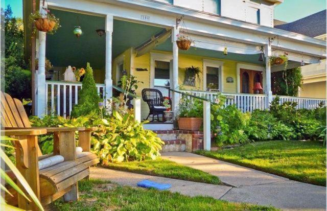 The Stirling House Waterfront Inn Greenport Esterno foto