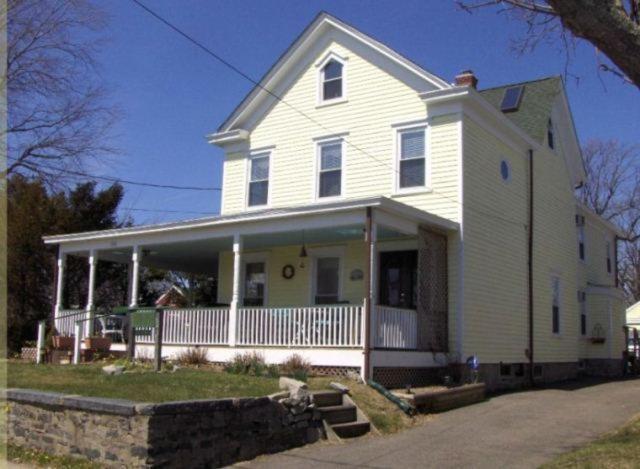 The Stirling House Waterfront Inn Greenport Esterno foto