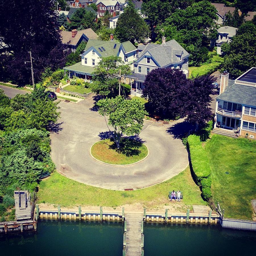 The Stirling House Waterfront Inn Greenport Esterno foto