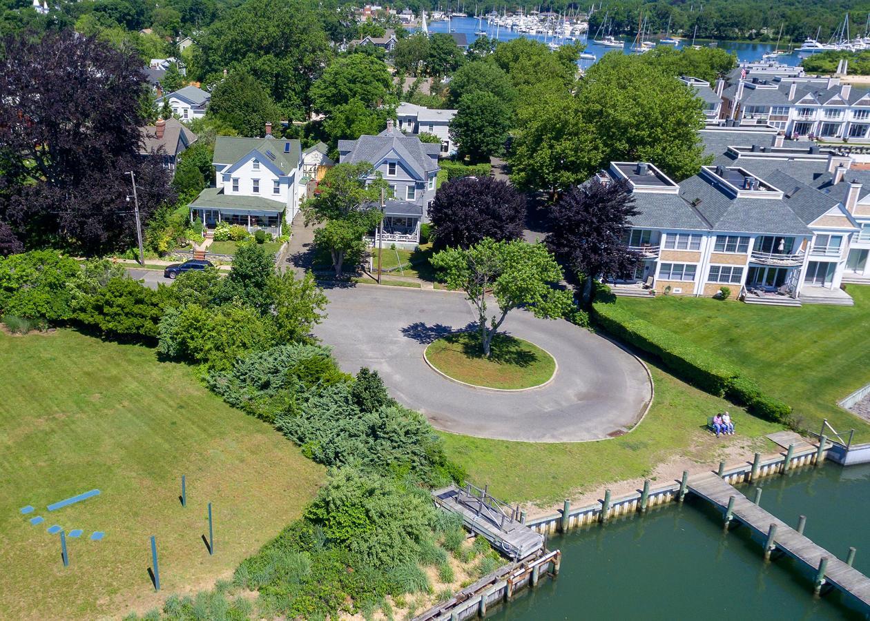The Stirling House Waterfront Inn Greenport Esterno foto